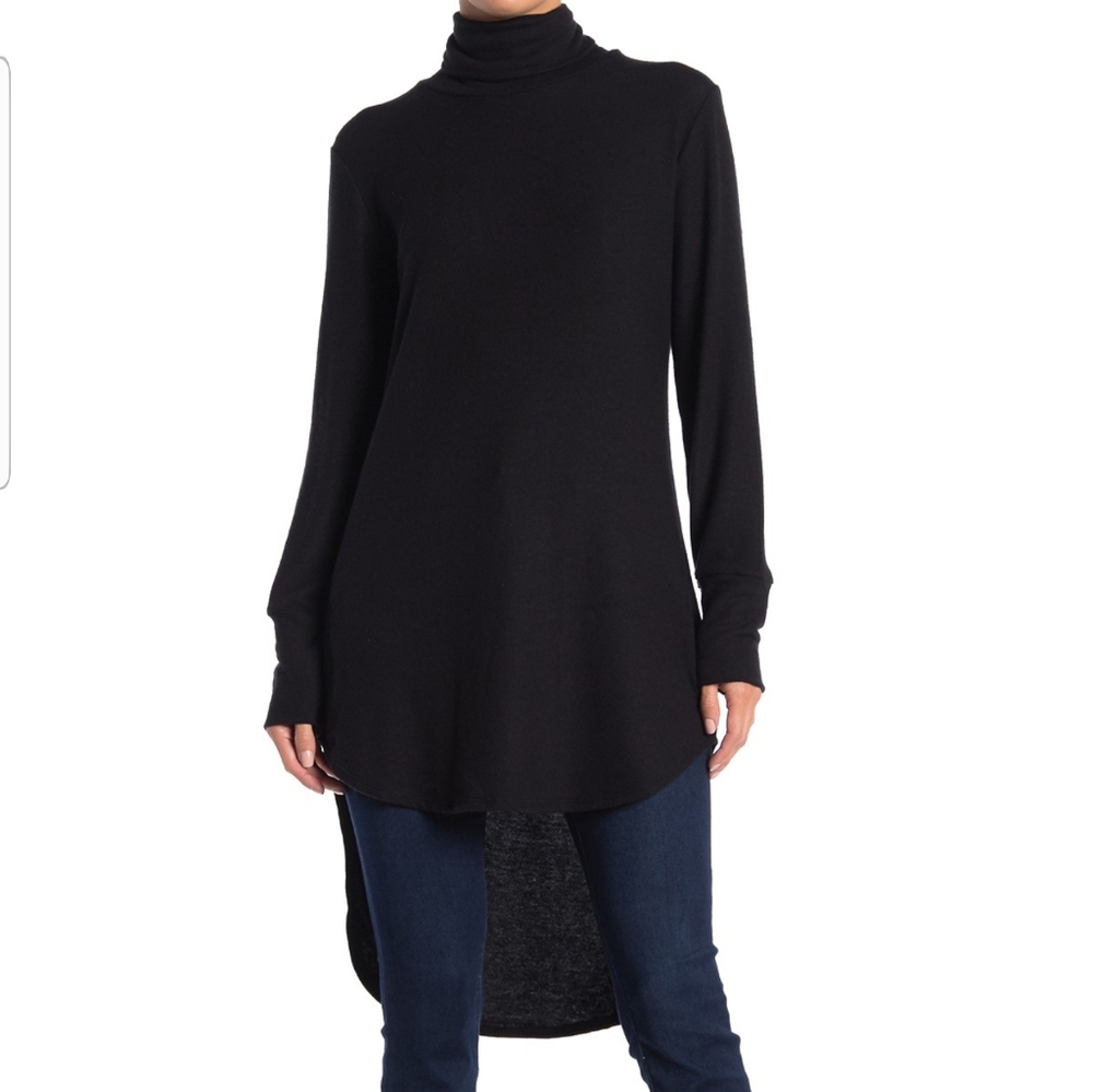 Go Couture – Turtleneck High/Low Hem Tunic Sweater